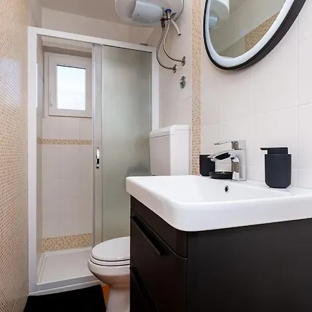 Milazzi, Fully Air-conditioned