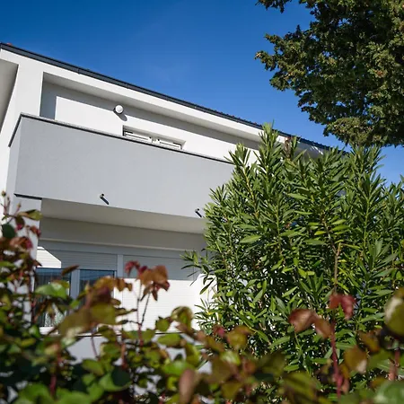 Milazzi, Fully Air-conditioned