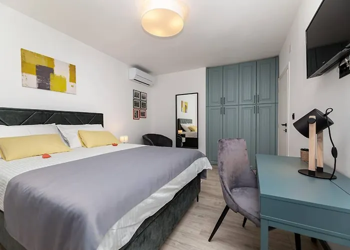 Milazzi, Fully Air-conditioned Apartamento Baška