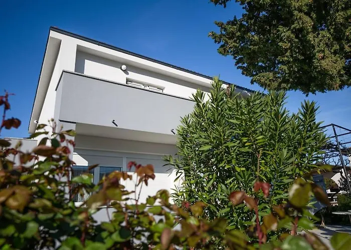 Milazzi, Fully Air-conditioned *